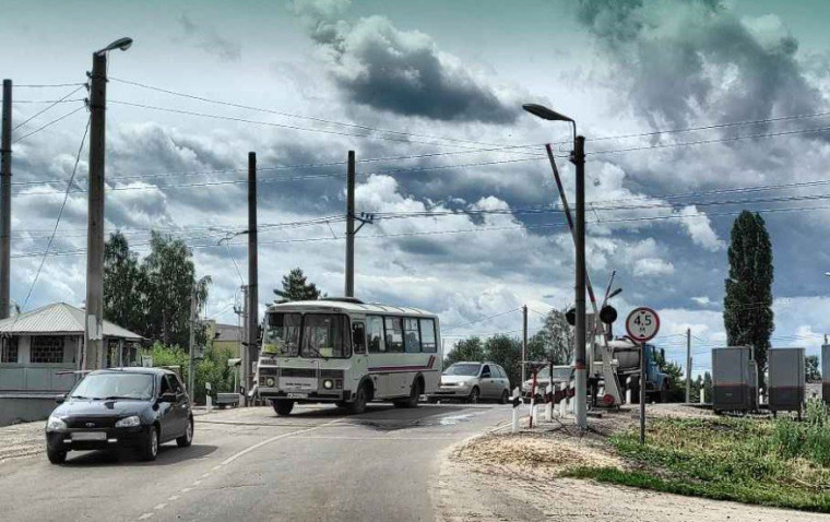 Между Балашовом и Ртищево возобновится автобусное сообщение. Между Балашовом и Ртищево возобновится автобусное сообщение.